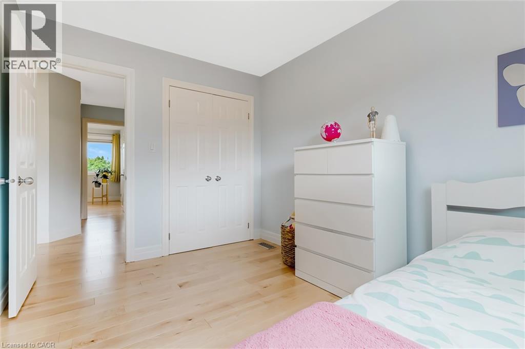 42 HANDORF Drive - 24