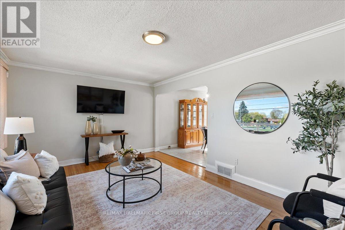2690 ISLINGTON AVENUE - 6