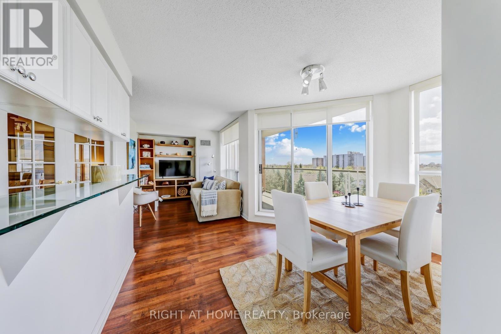 #502 1140 PARKWEST PLACE - 16