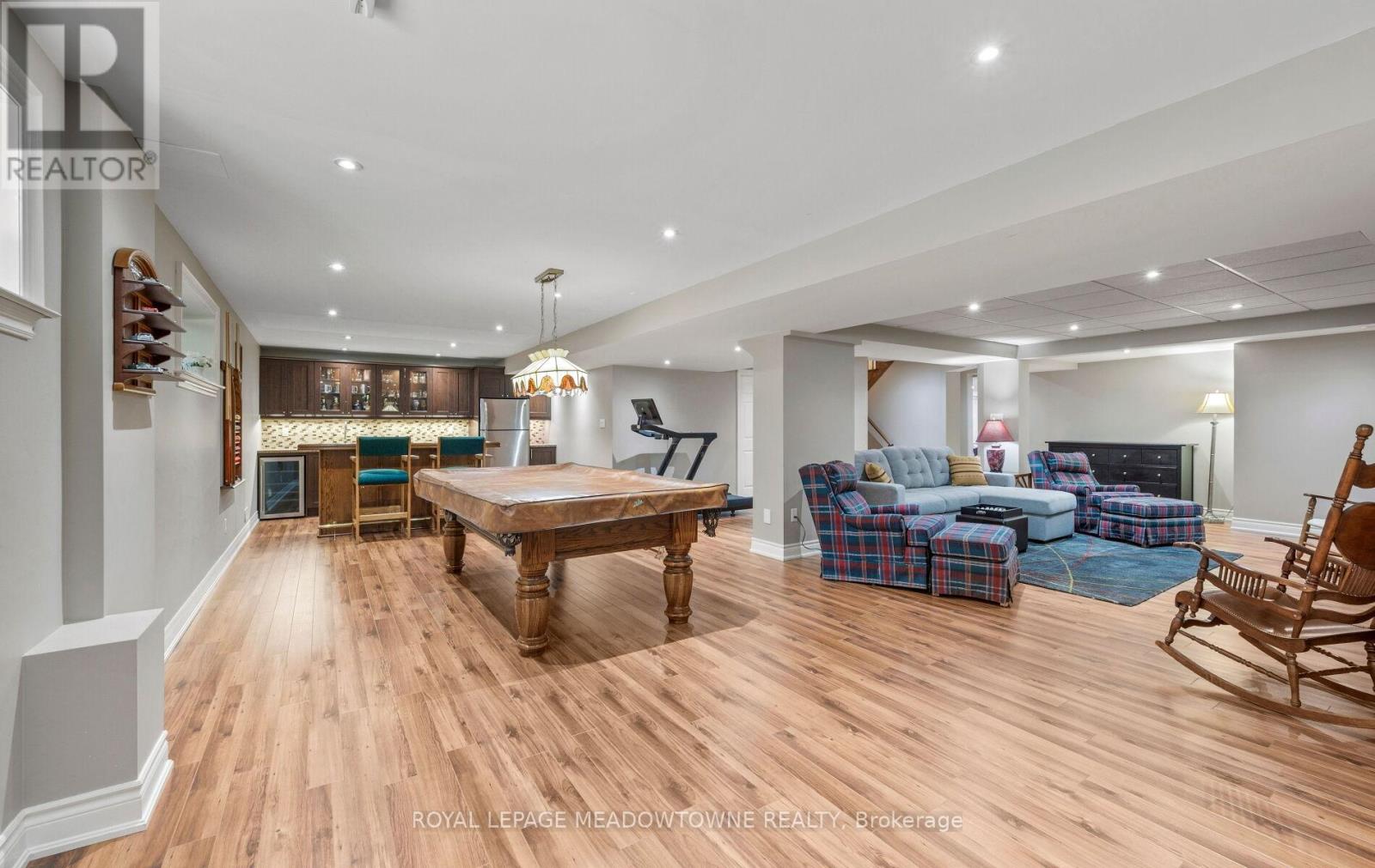 21 TRISTAN COURT - 32