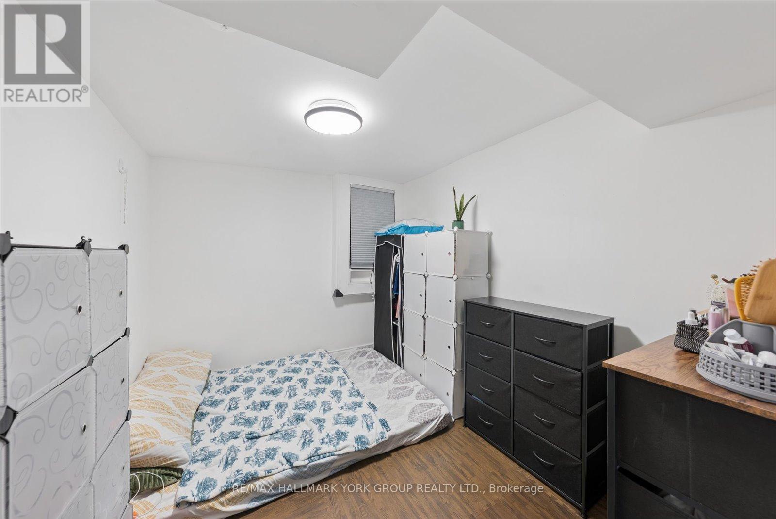 49 CORDELLA AVENUE - 30