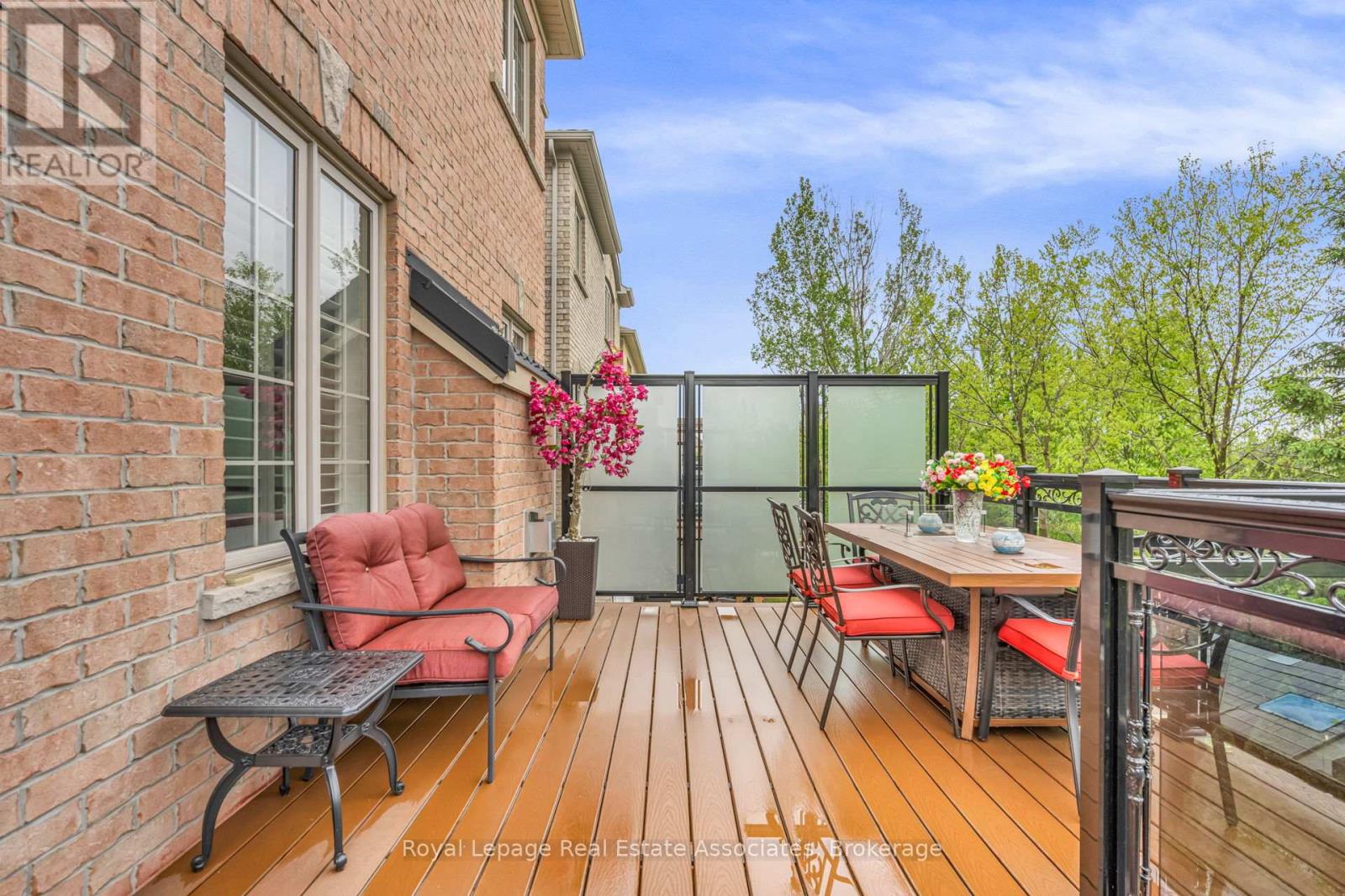 26 SILVER POND DRIVE - 16