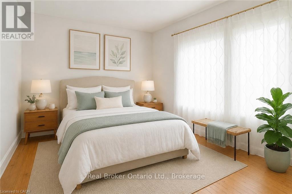 808 MONMOUTH ROAD - 18