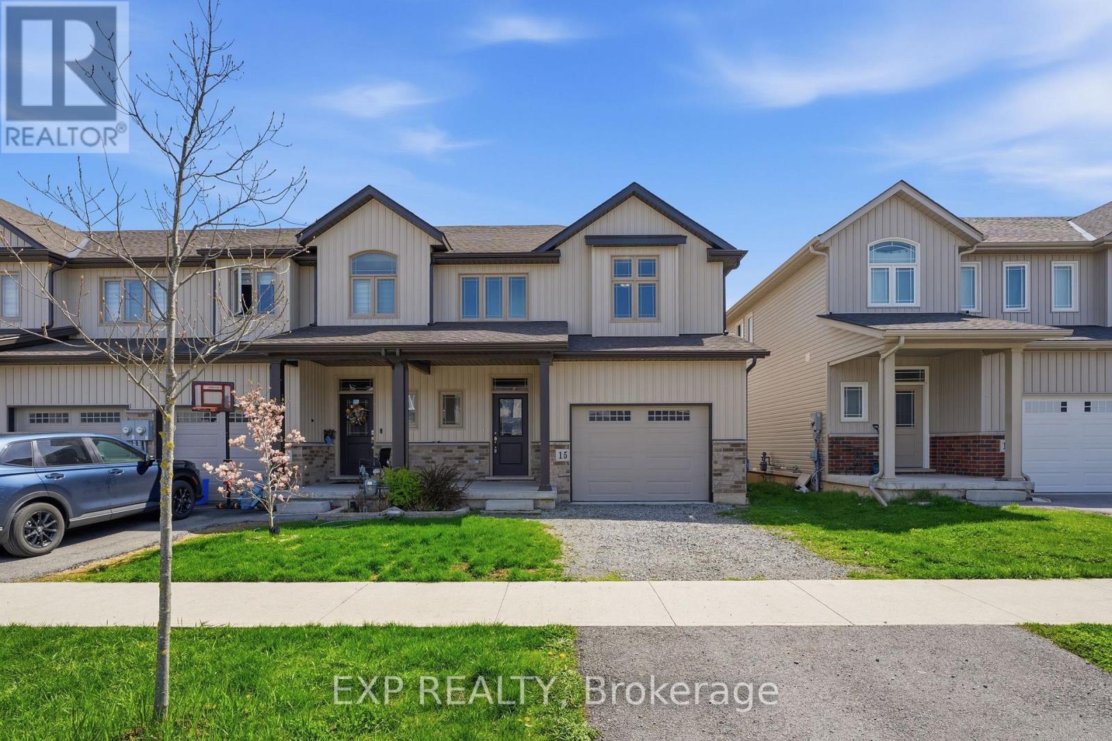 15 BOWMAN CRESCENT