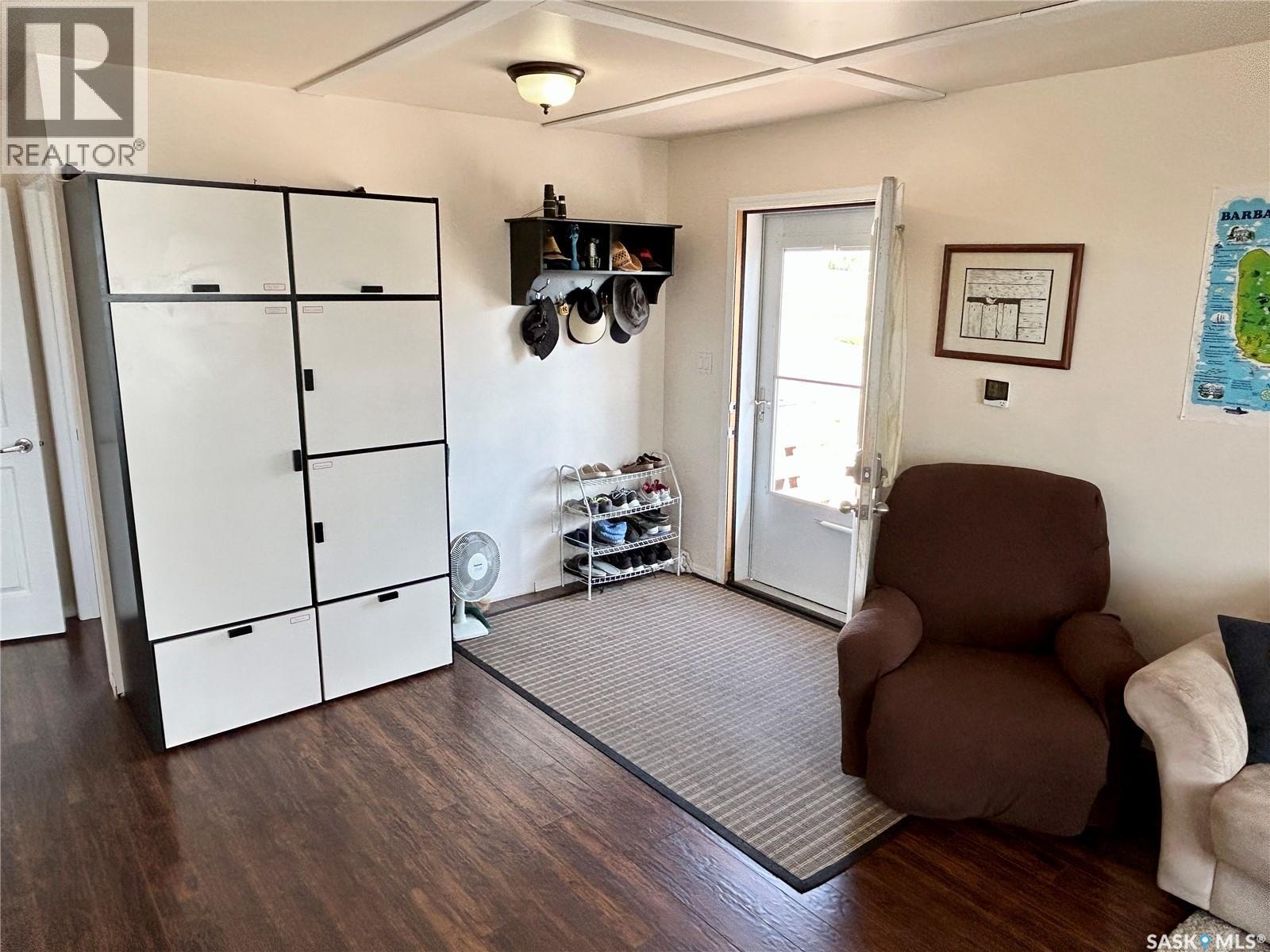 2 Willow ROAD - 18