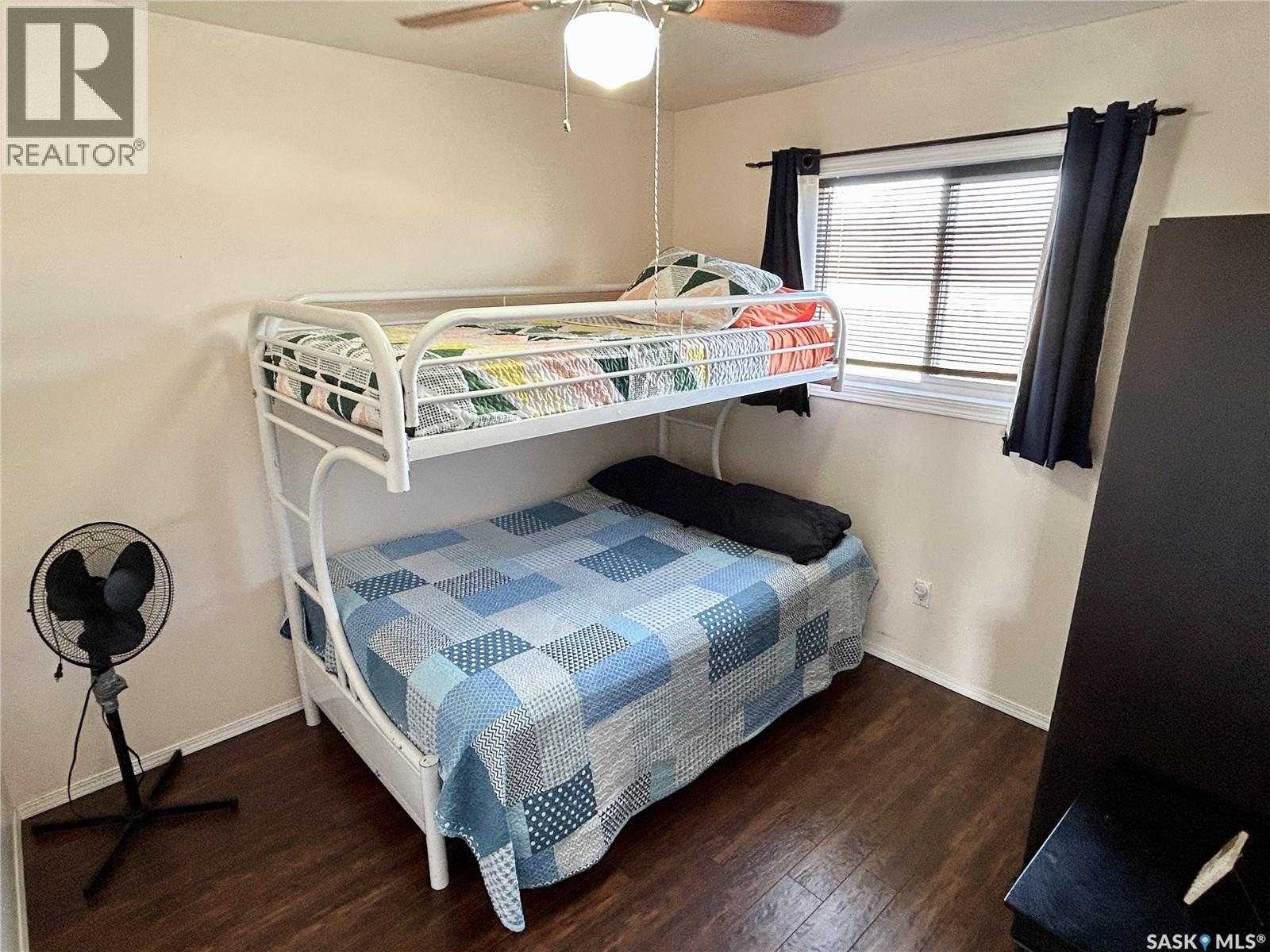 2 Willow ROAD - 20