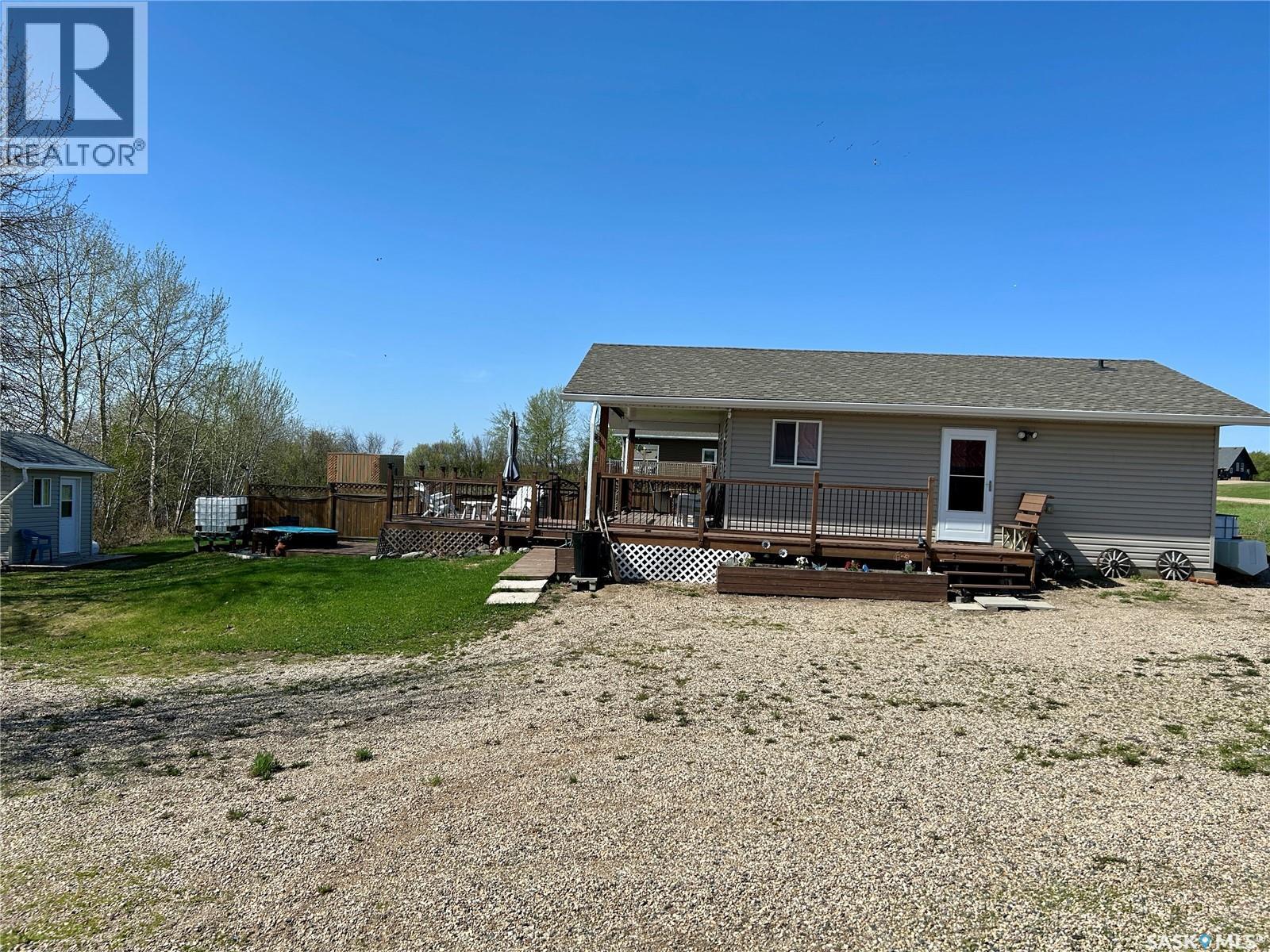 2 Willow ROAD - 24