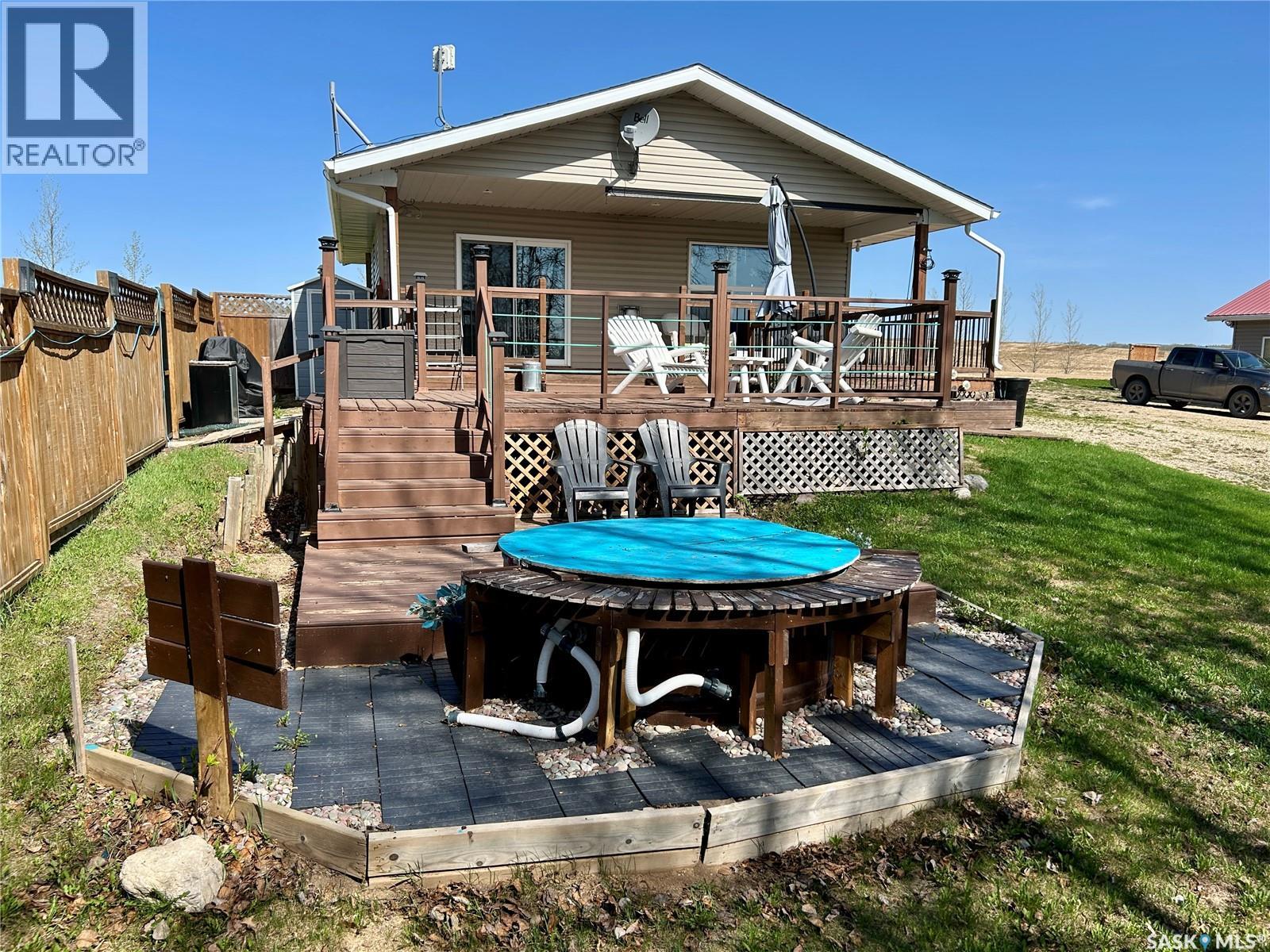 2 Willow ROAD - 28