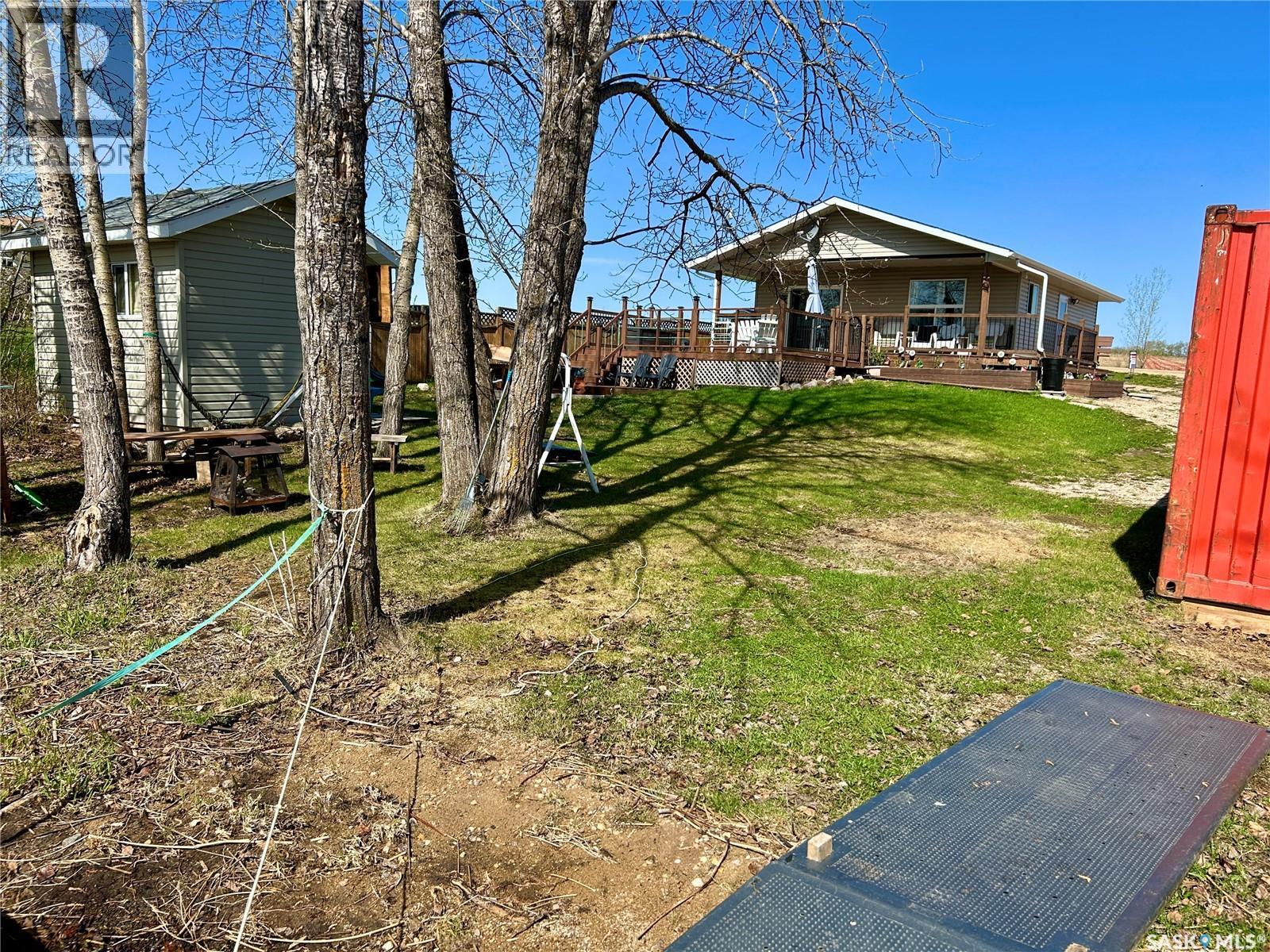 2 Willow ROAD - 32
