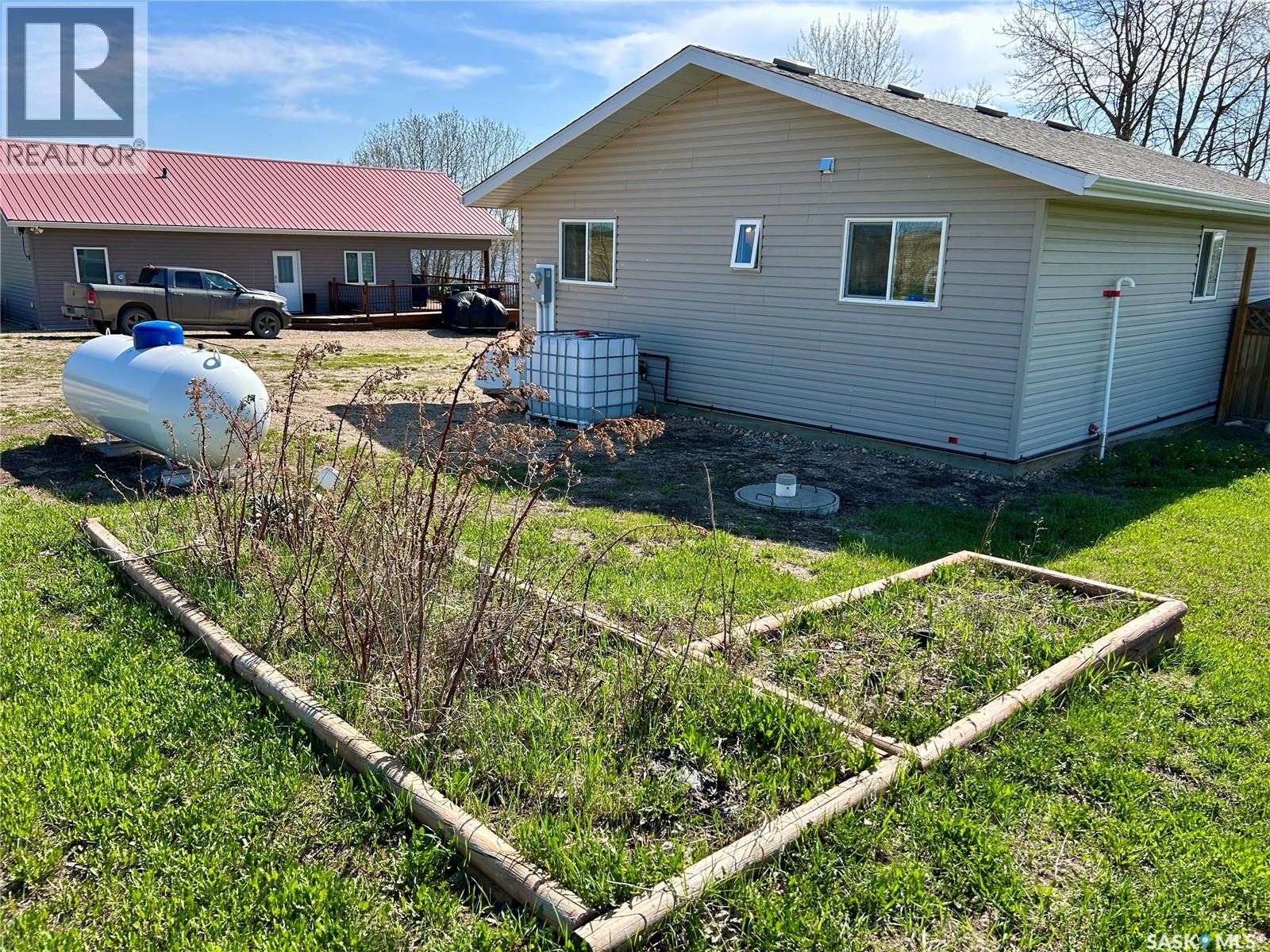 2 Willow ROAD - 36