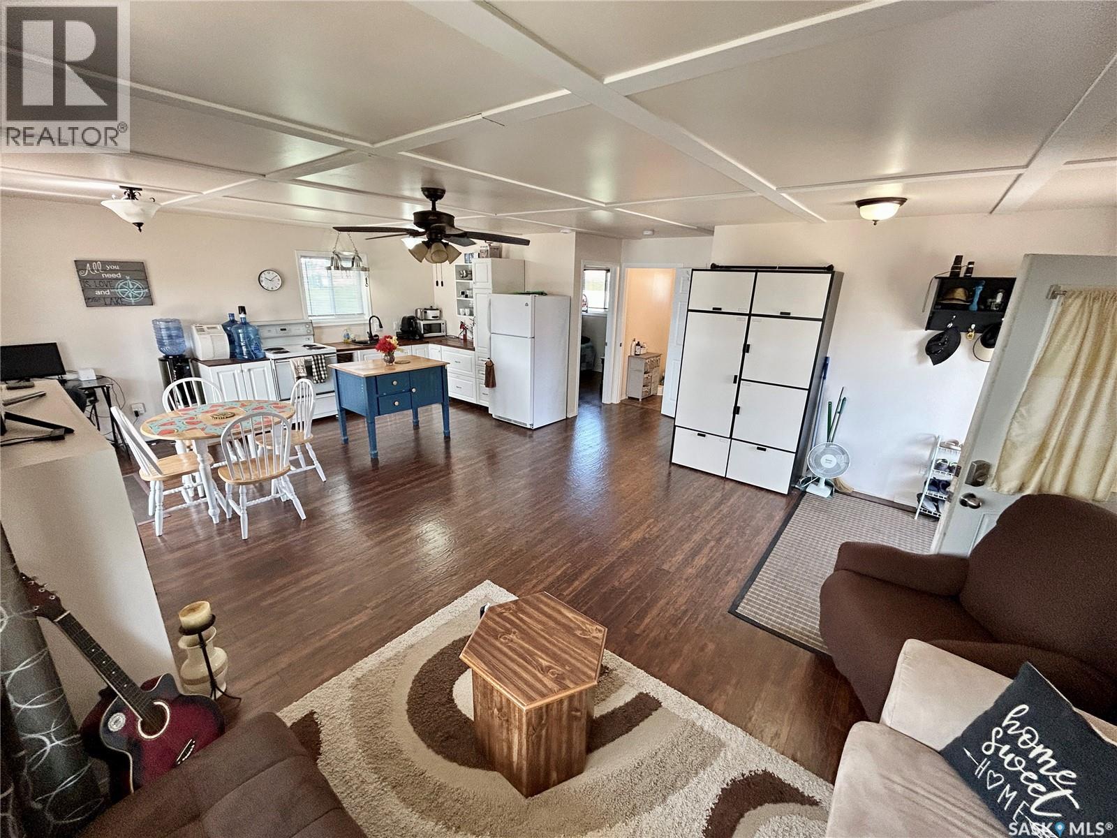 2 Willow ROAD - 6