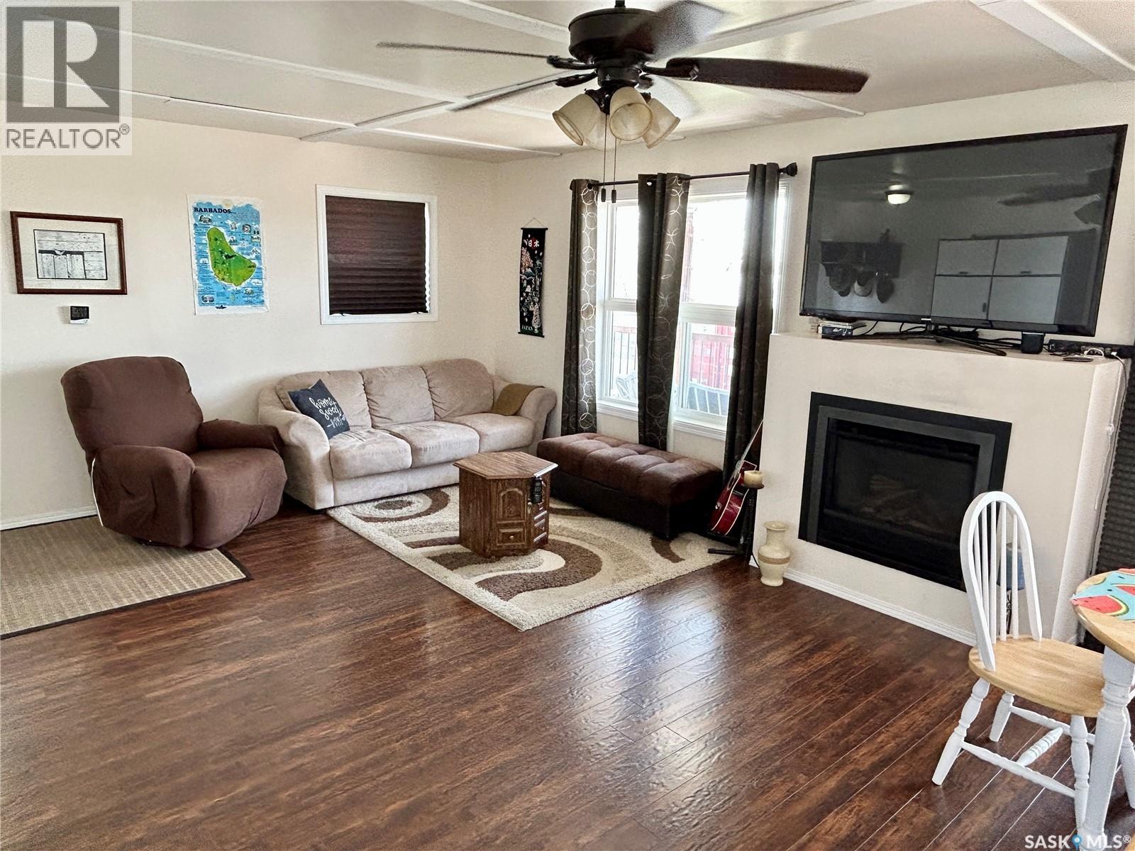 2 Willow ROAD - 8