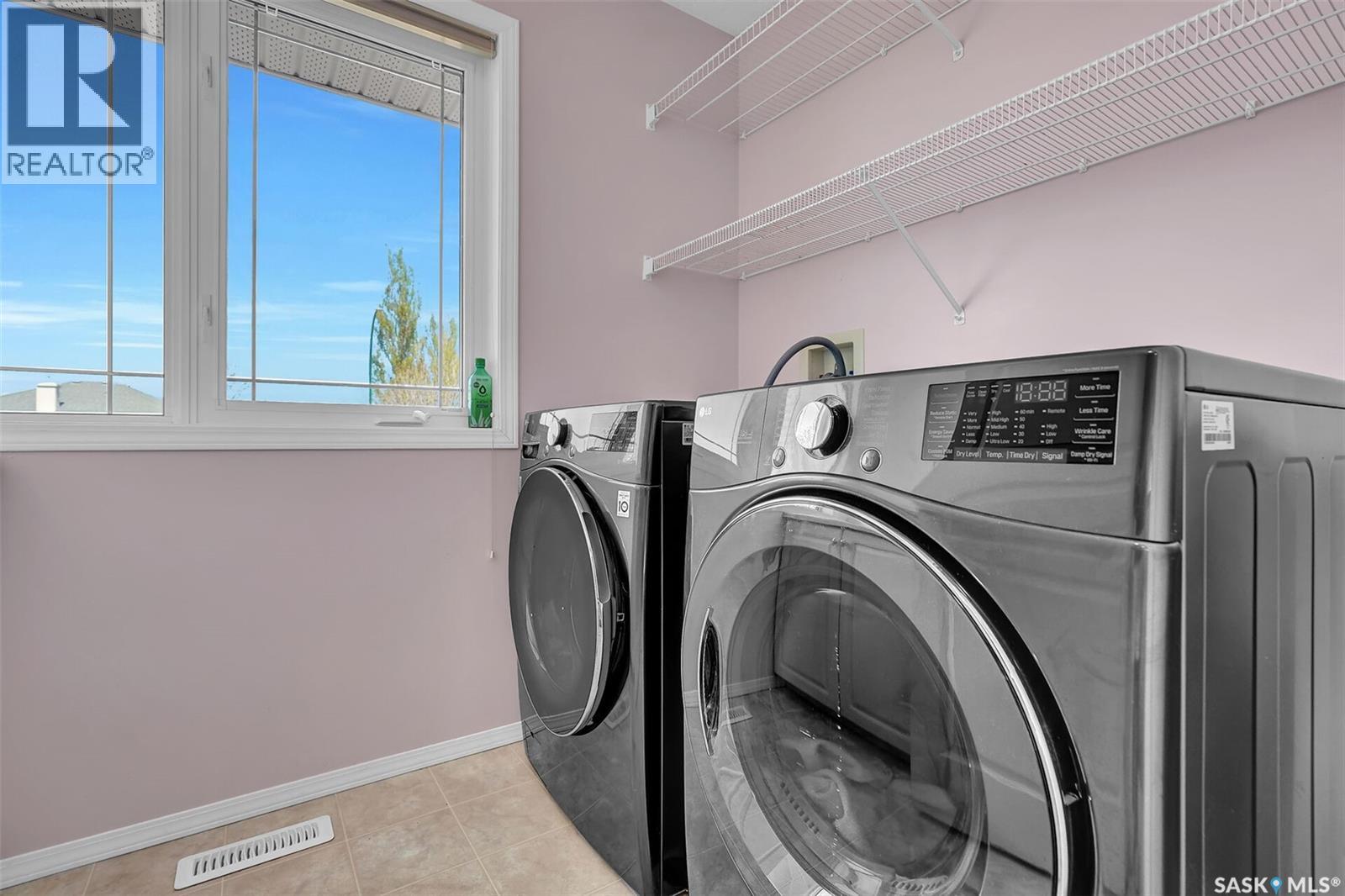 3012 St James CRESCENT - 32