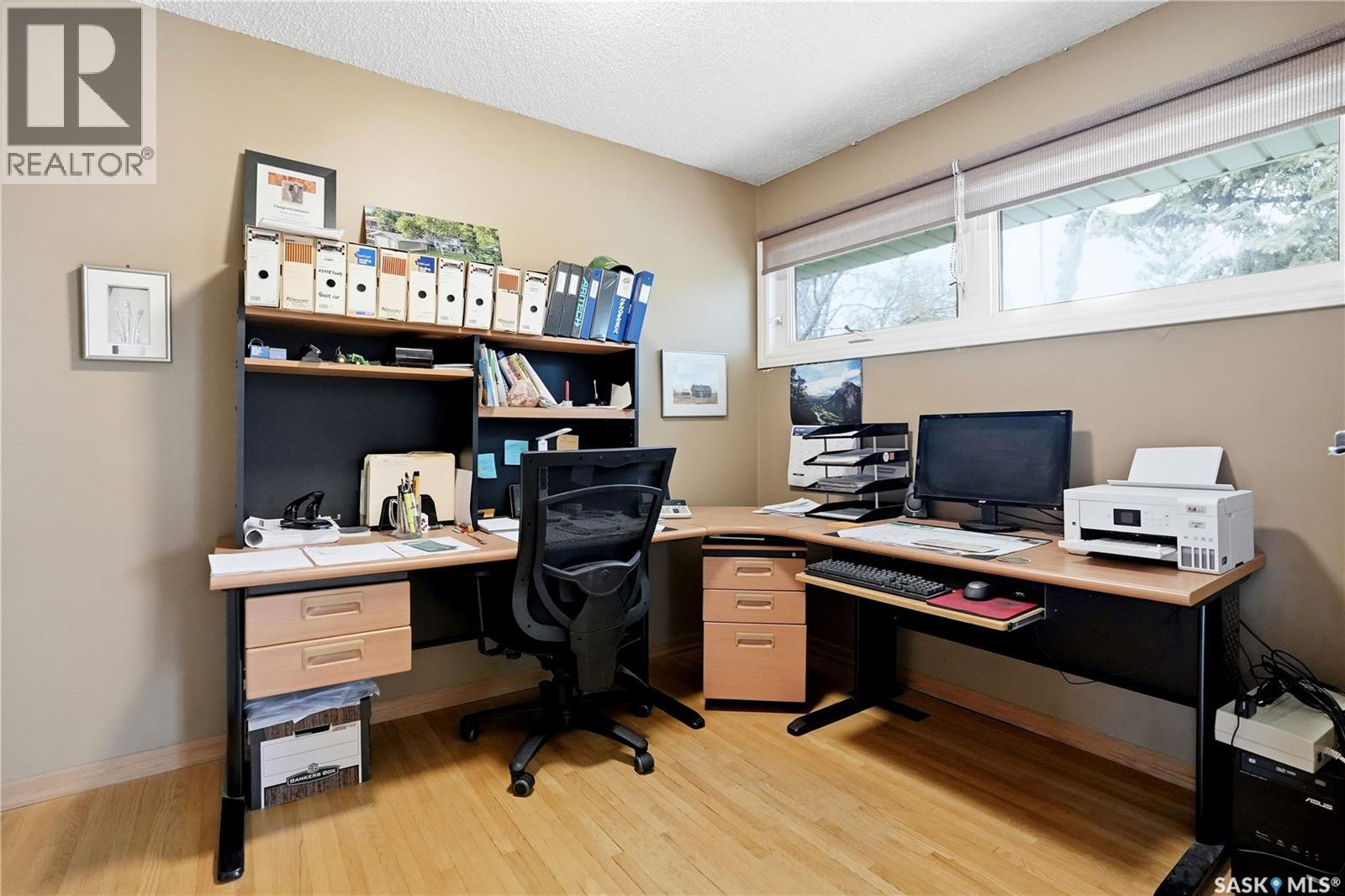 2601 Pasqua STREET - 13