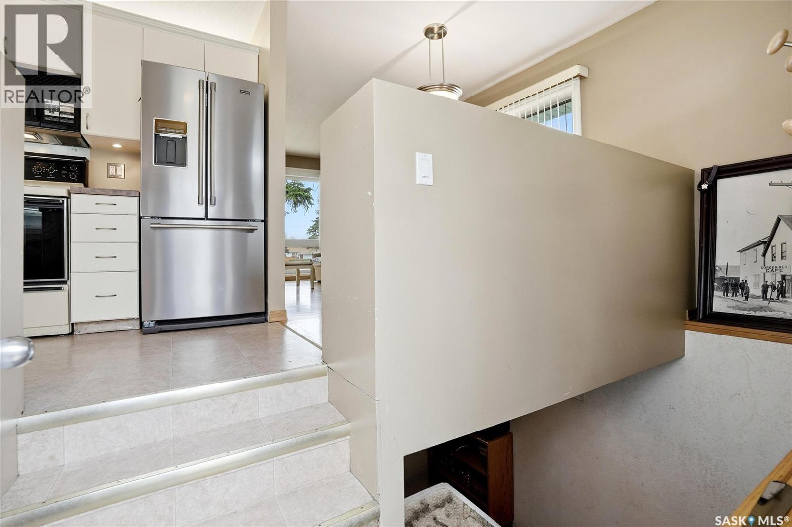 2601 Pasqua STREET - 17