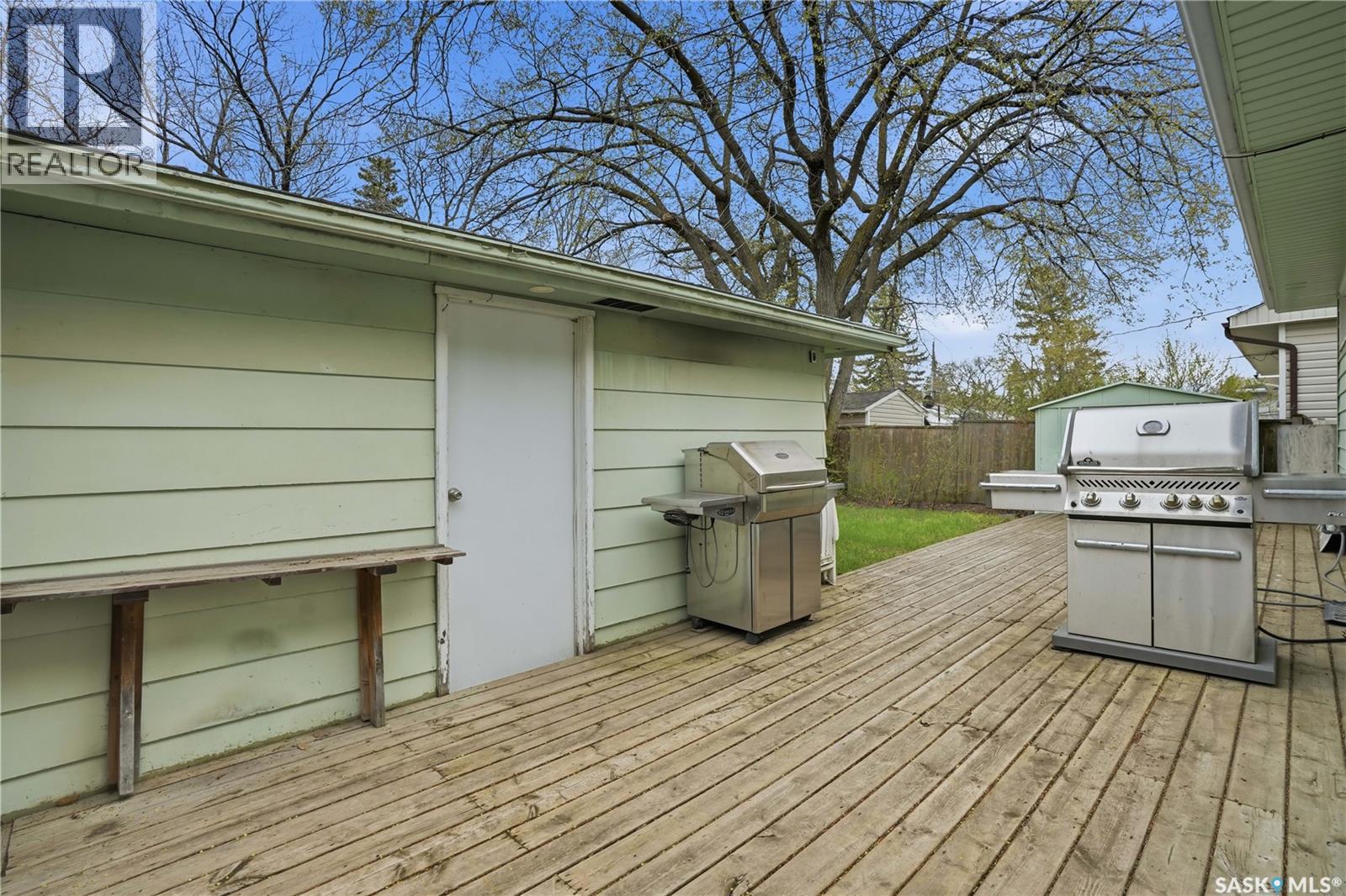 2601 Pasqua STREET - 26