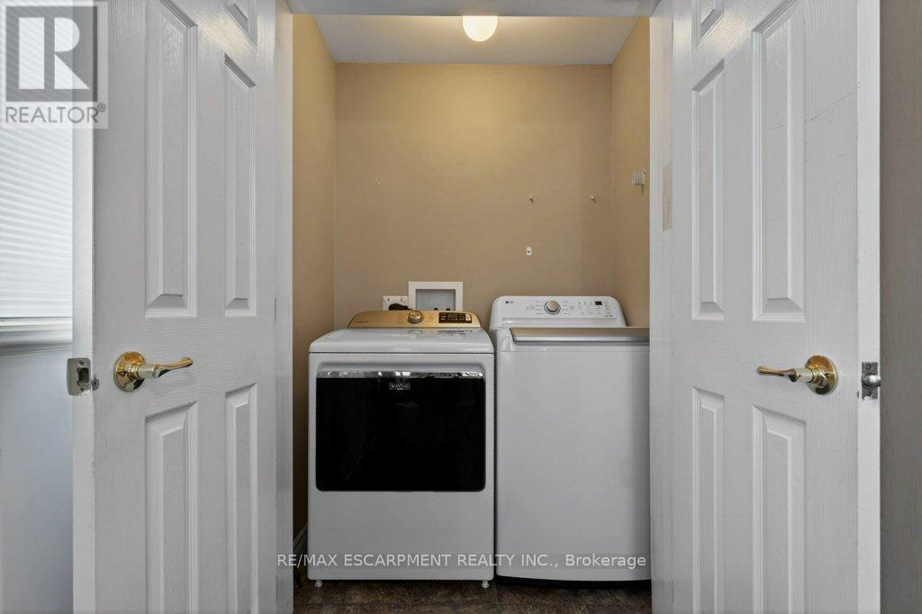 4578 SUSANNA LANE - 23