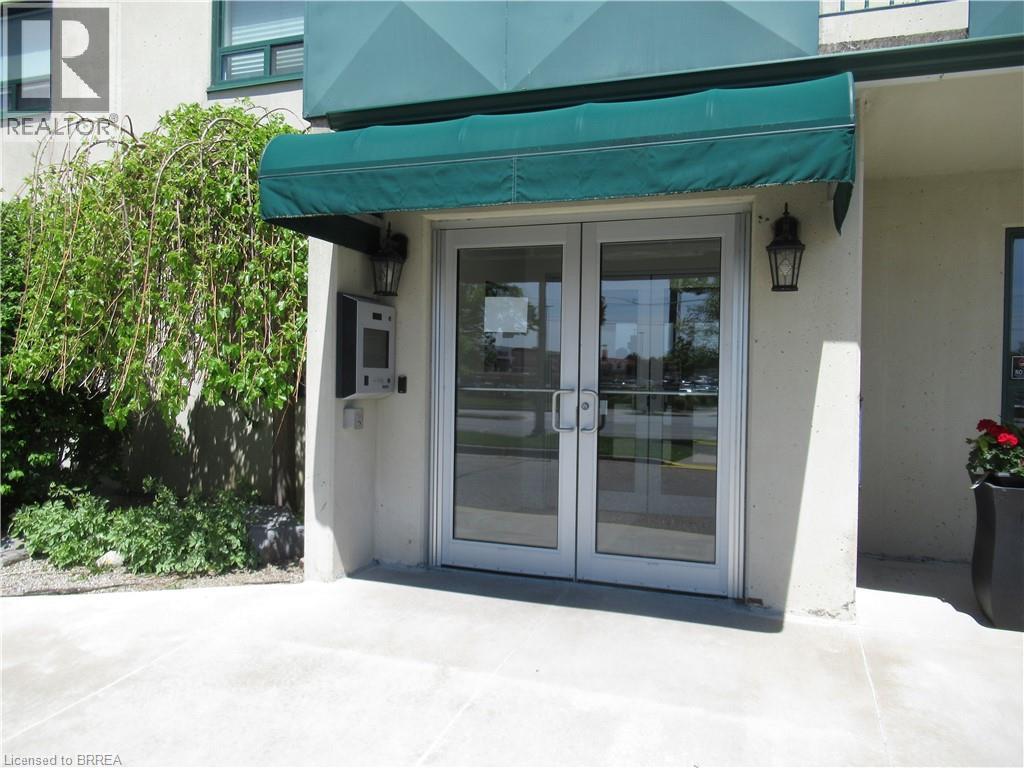 #401 421 FAIRVIEW Drive - 2