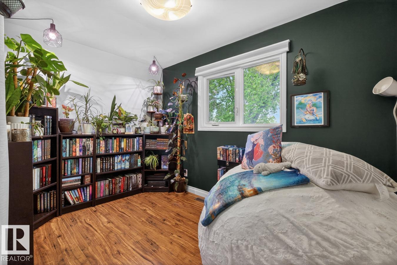 13319 118 ST NW - 17