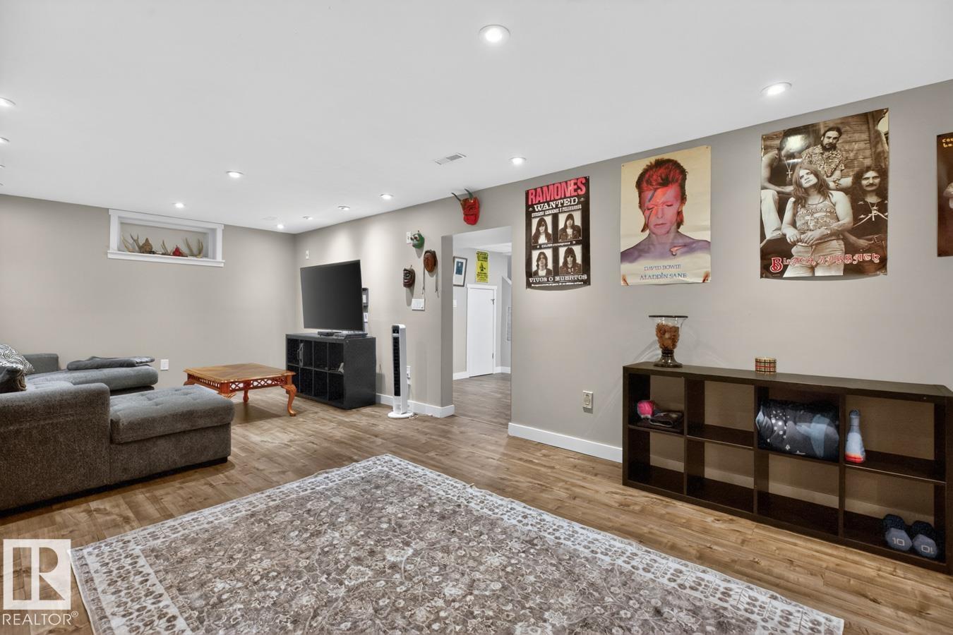 13319 118 ST NW - 24