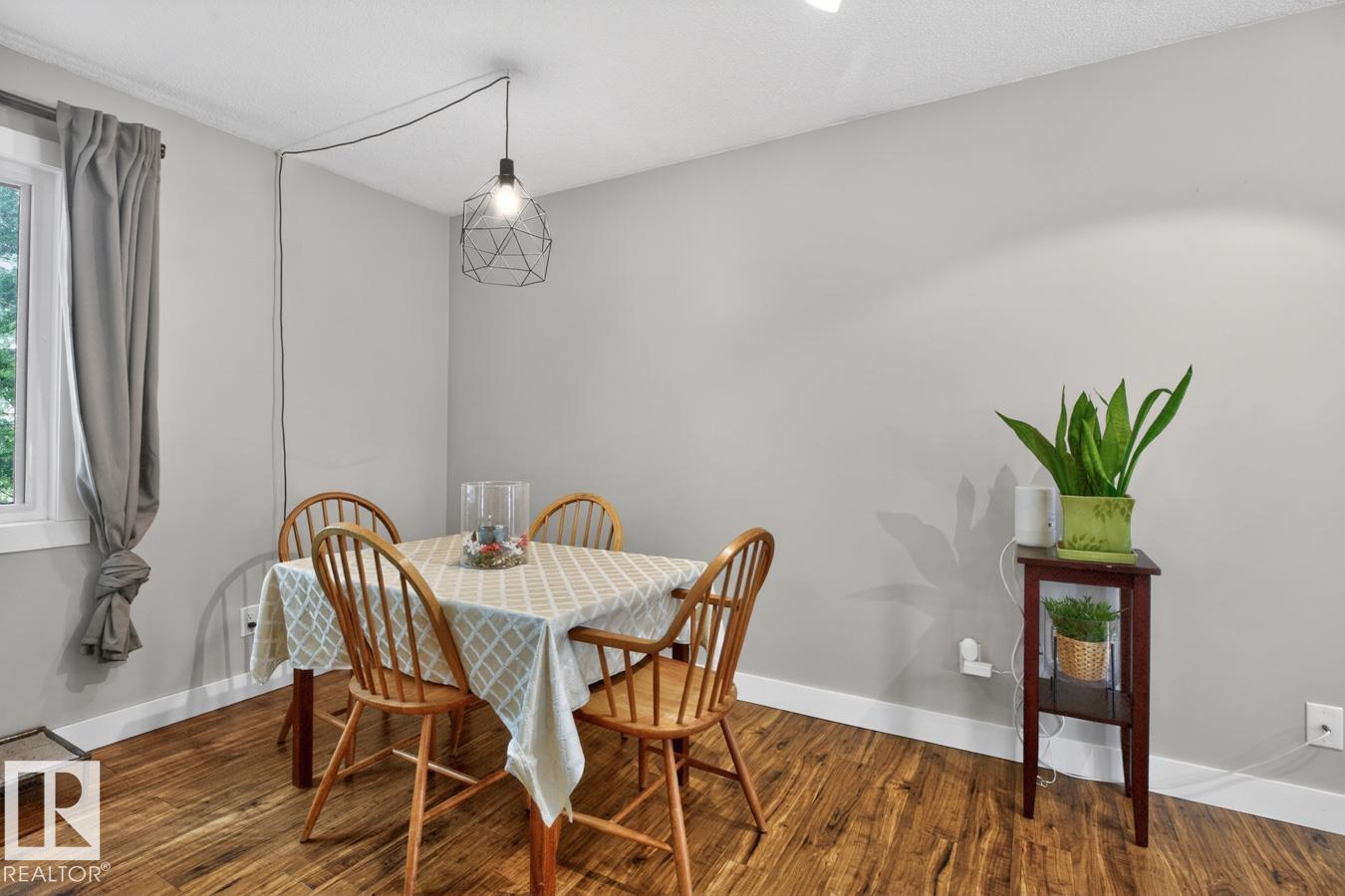13319 118 ST NW - 5