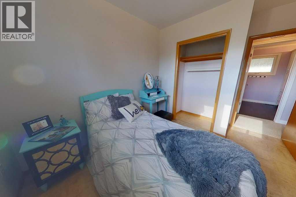 2169 20 Avenue SE — photo 14