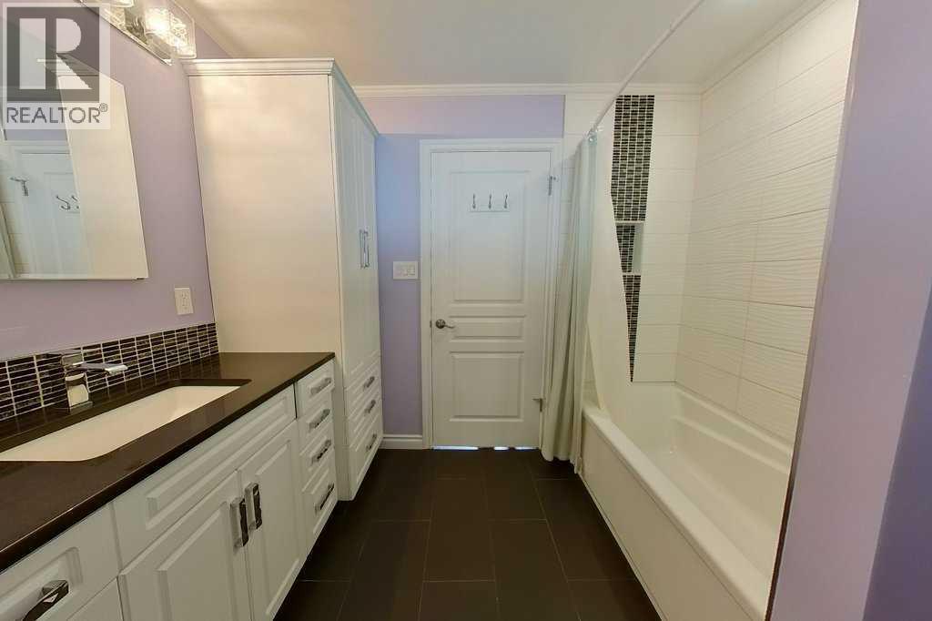 2169 20 Avenue SE — photo 12