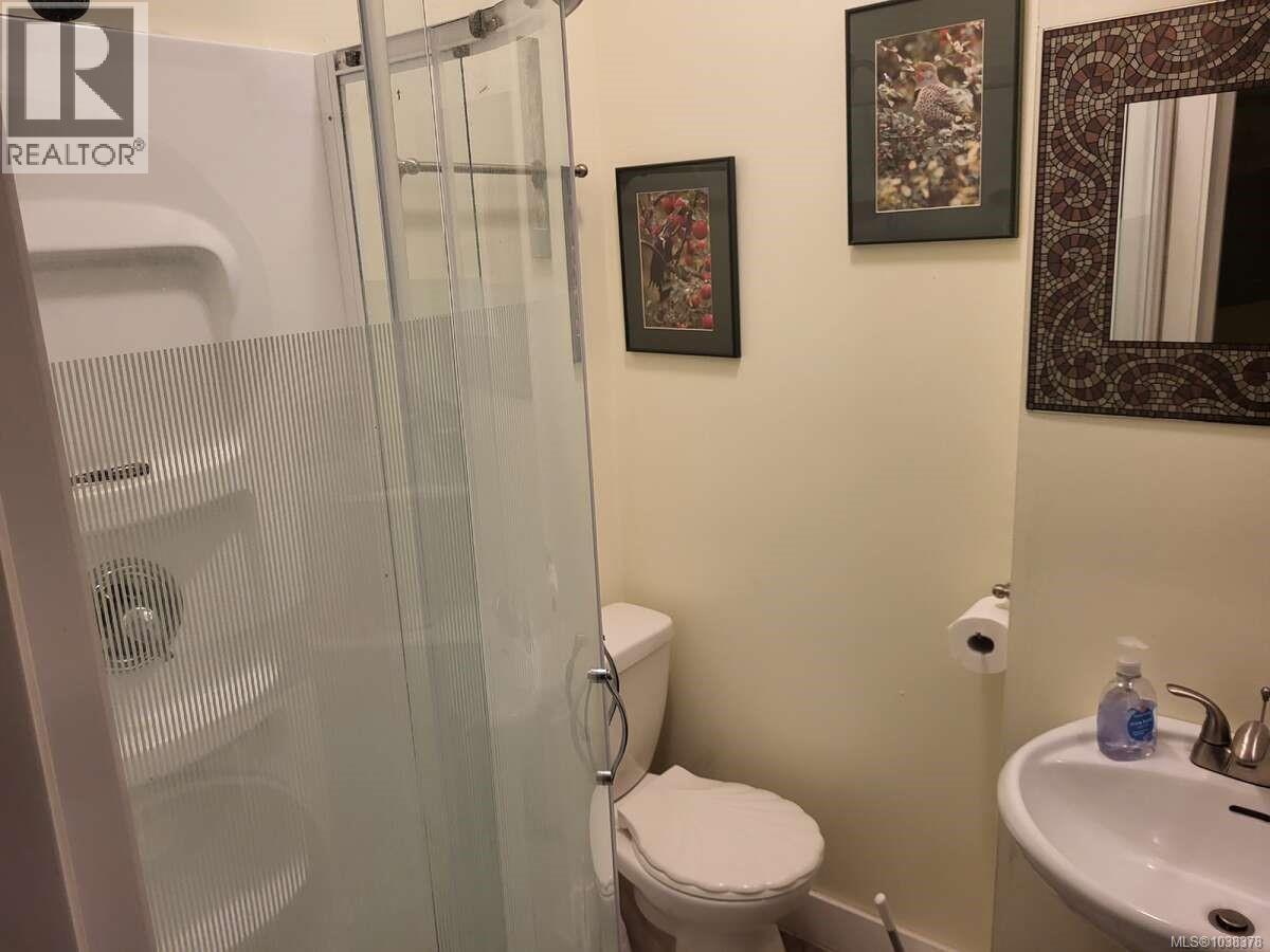 2296 Cameron Dr - 50