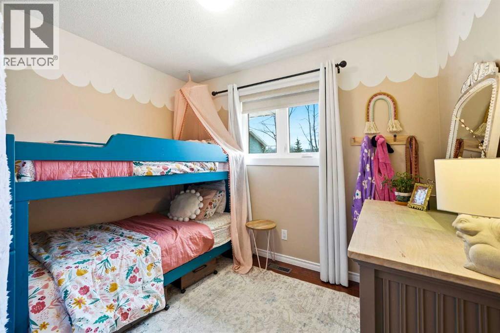 306064 36 Street E - 20