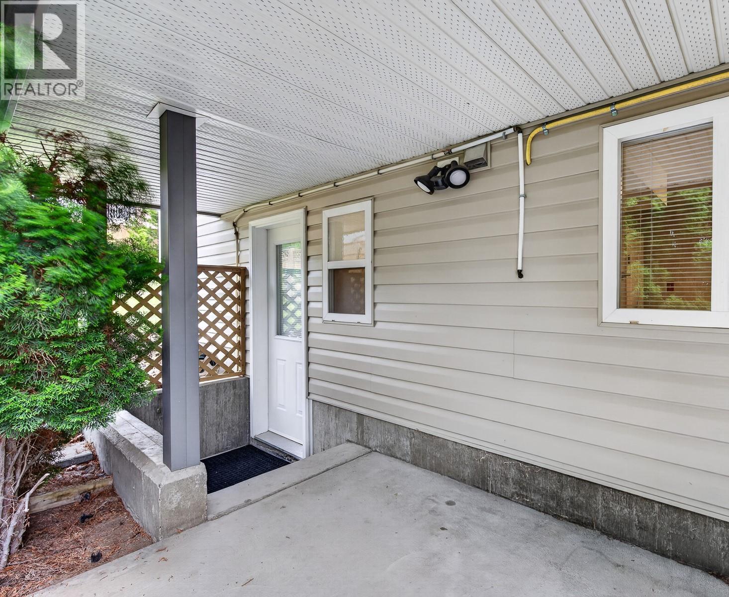 1632 Feedham Avenue - 32