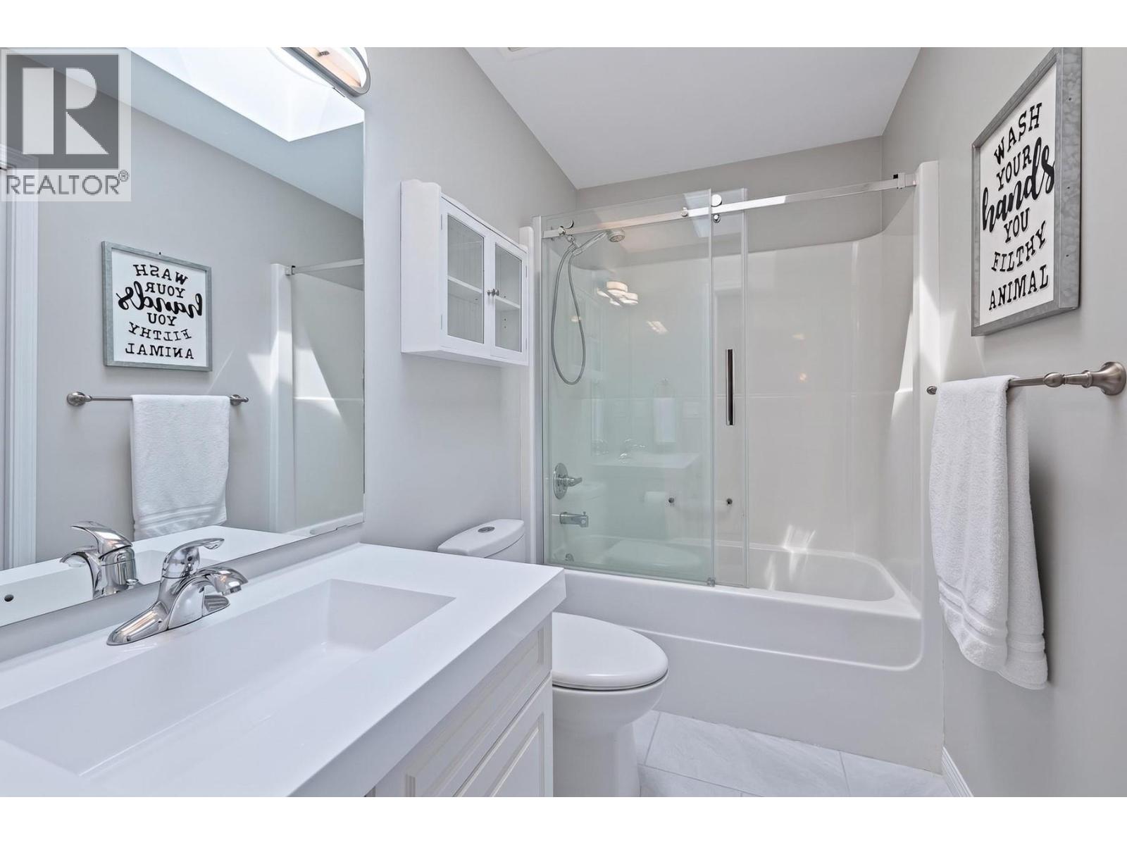 1632 Feedham Avenue, Kelowna