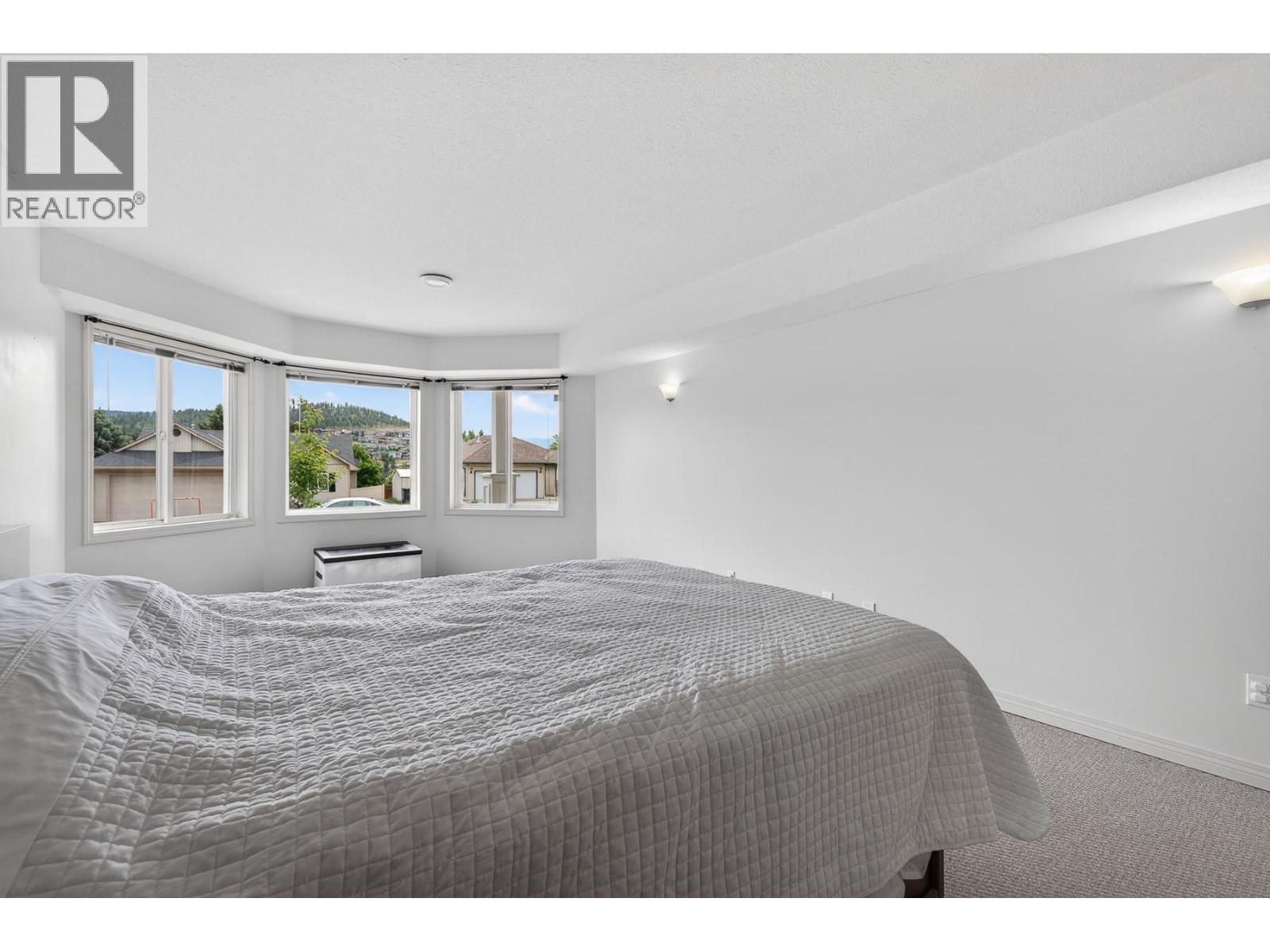 1632 Feedham Avenue - 42
