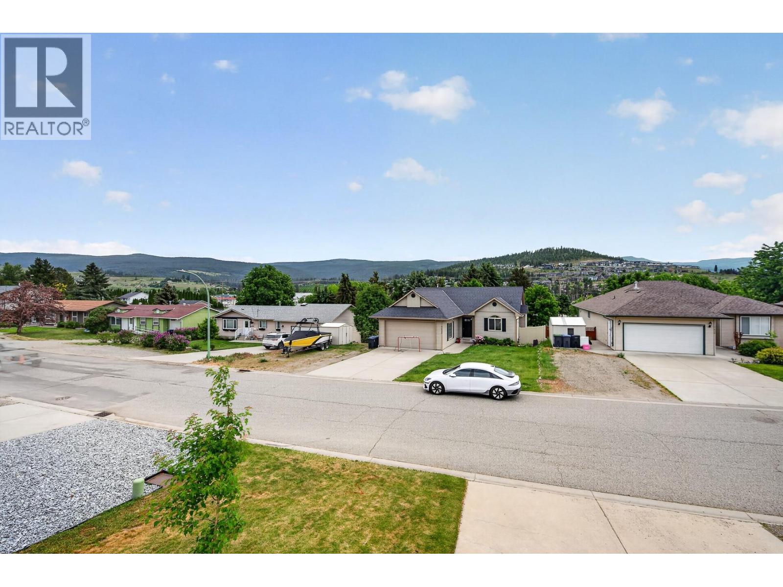 1632 Feedham Avenue - 55