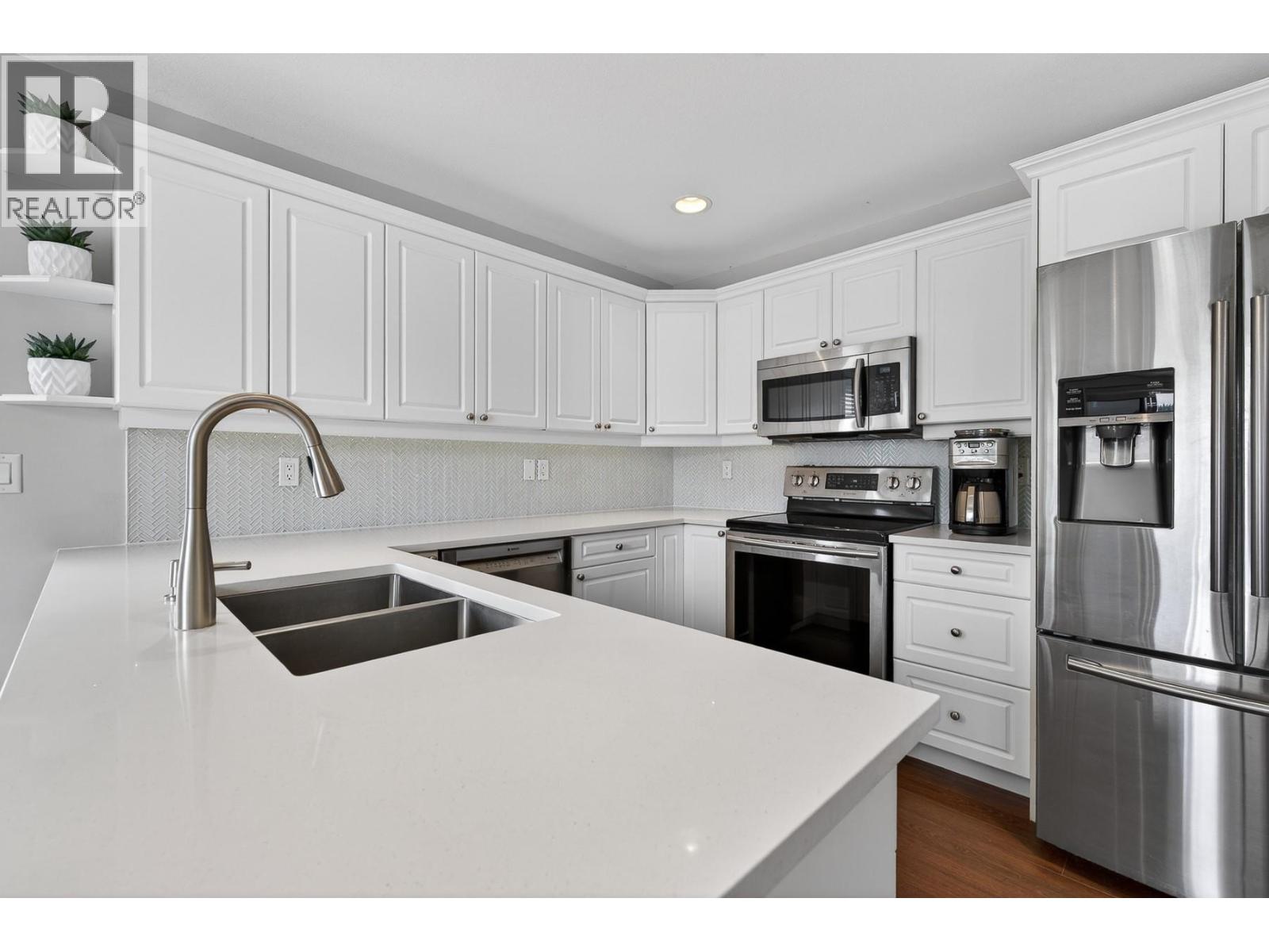 1632 Feedham Avenue, Kelowna