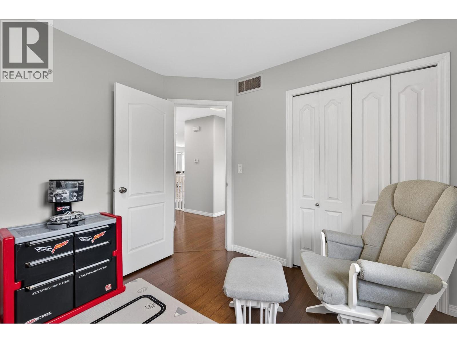 1632 Feedham Avenue - 31