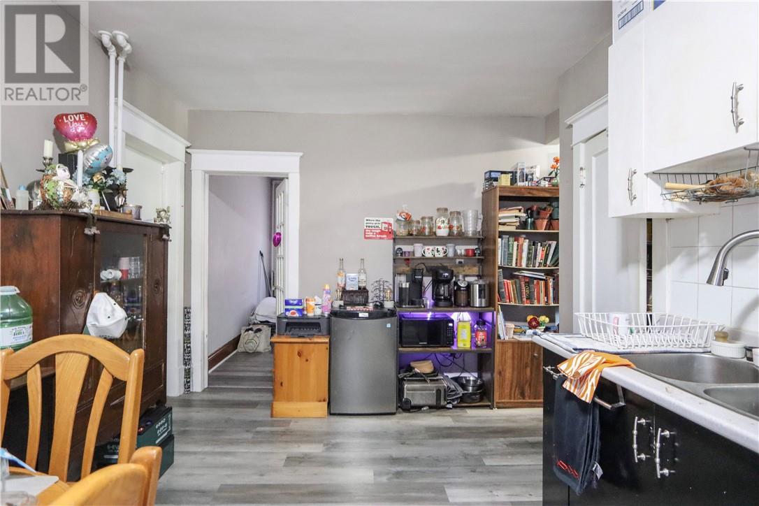 257 Oak Street - 33