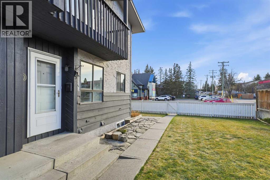 #3 2804 17 Avenue SW - 18