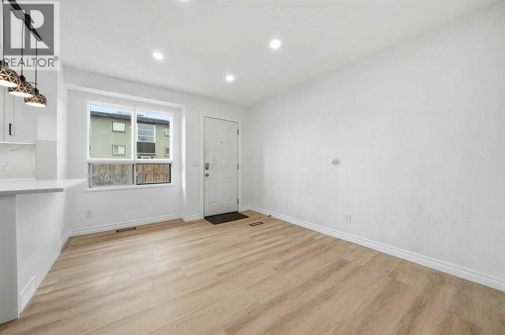 #3 2804 17 Avenue SW - 4