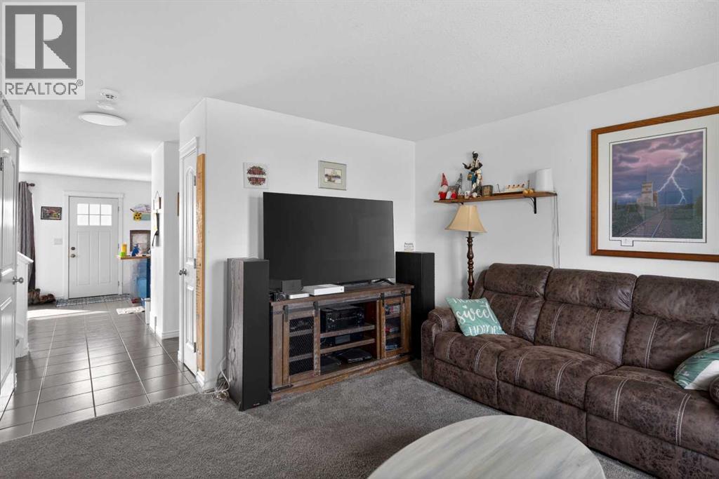 8513 102A Avenue - Image 3