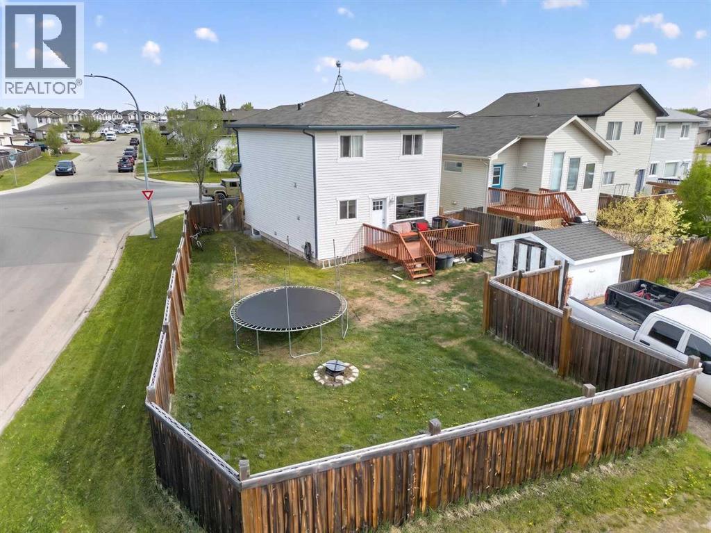 8513 102A Avenue - 26