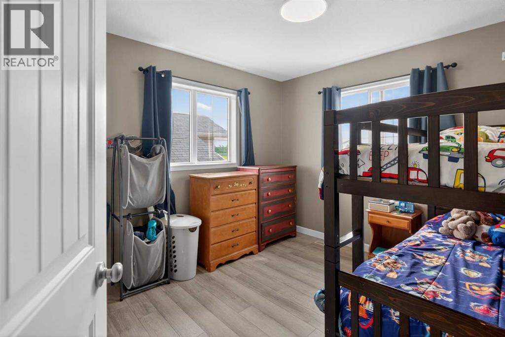 8513 102A Avenue - 16