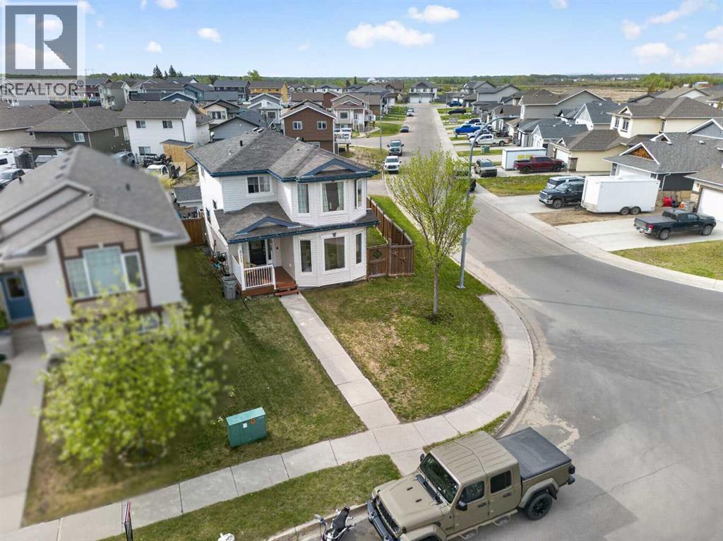 8513 102A Avenue - 30