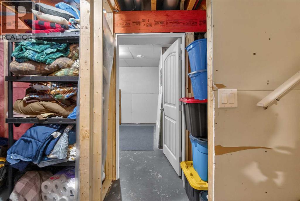 8513 102A Avenue - 37
