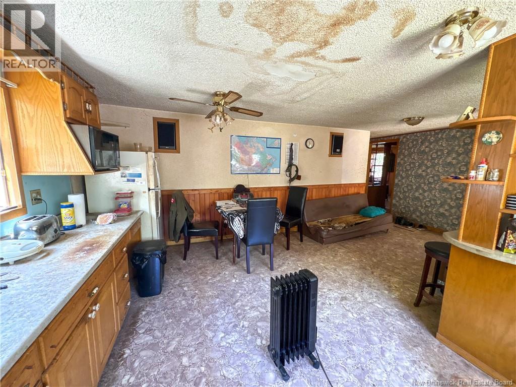 284 Main Street - 11