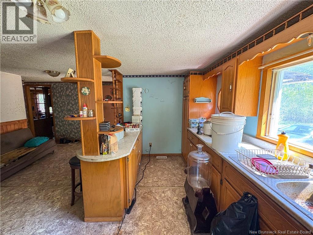 284 Main Street - 12