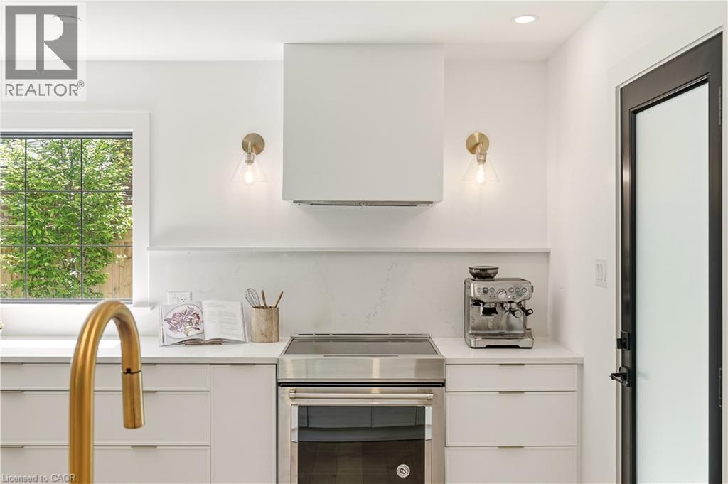 394 RANKIN Drive - 17