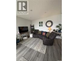 413 Railway Street, Kipling, SK S0G2S0 Photo 8