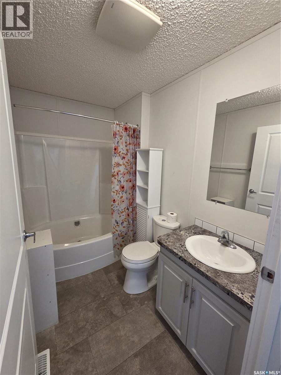 413 Railway STREET - 29