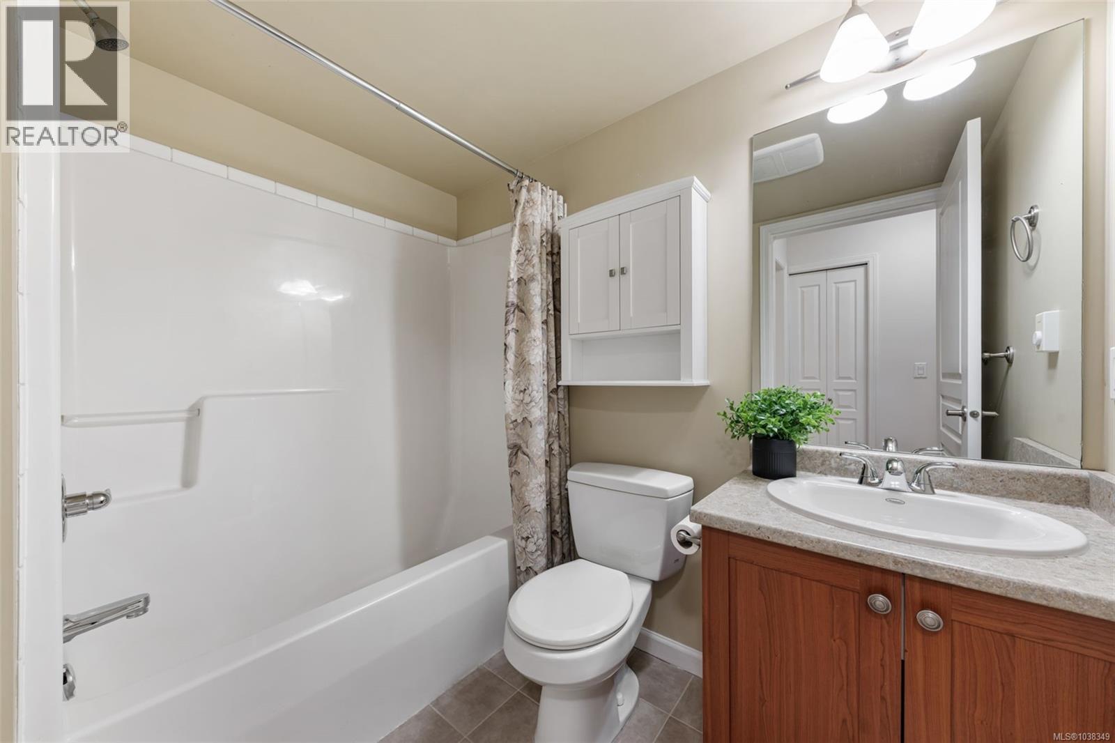 #306 663 Goldstream Ave - 10