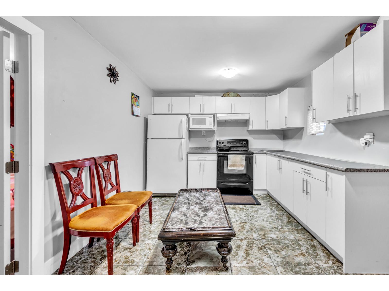 6 Bed, 4 Bath House for Sale in Surrey – 6268 129 STREET, Surrey – MLS# R3127534 - Image 10